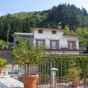  Affittacamere Affittacamere Cà Nesi Italia